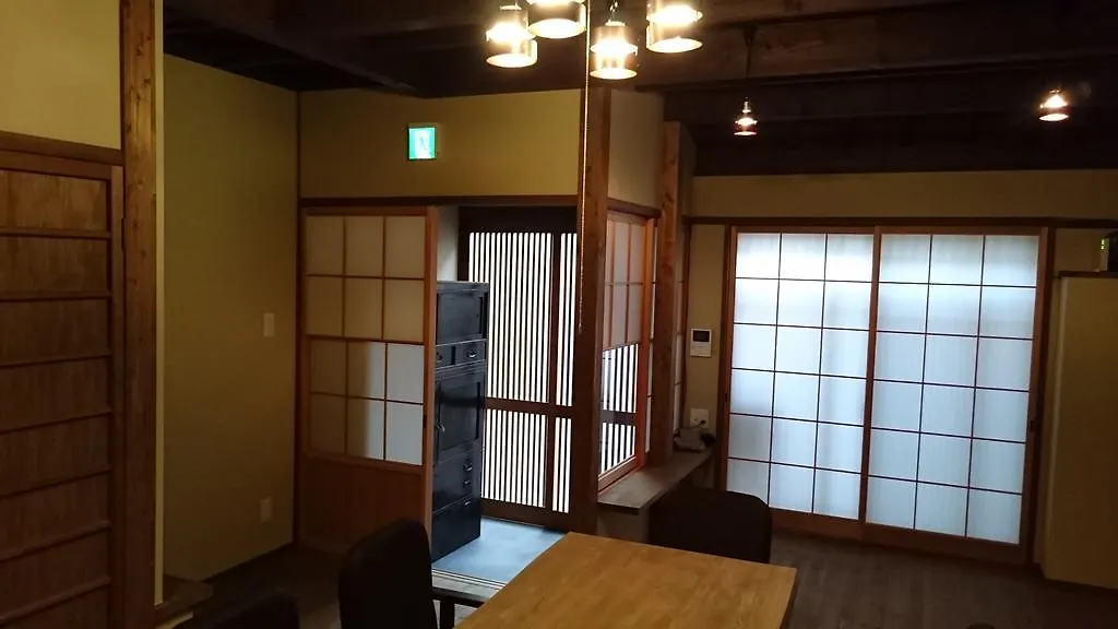 Kyoto Nijojo Shinnsenen No Yado Holiday home
